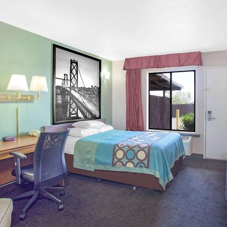 Hotel Super 8 By Wyndham Barstow Exteriér fotografie